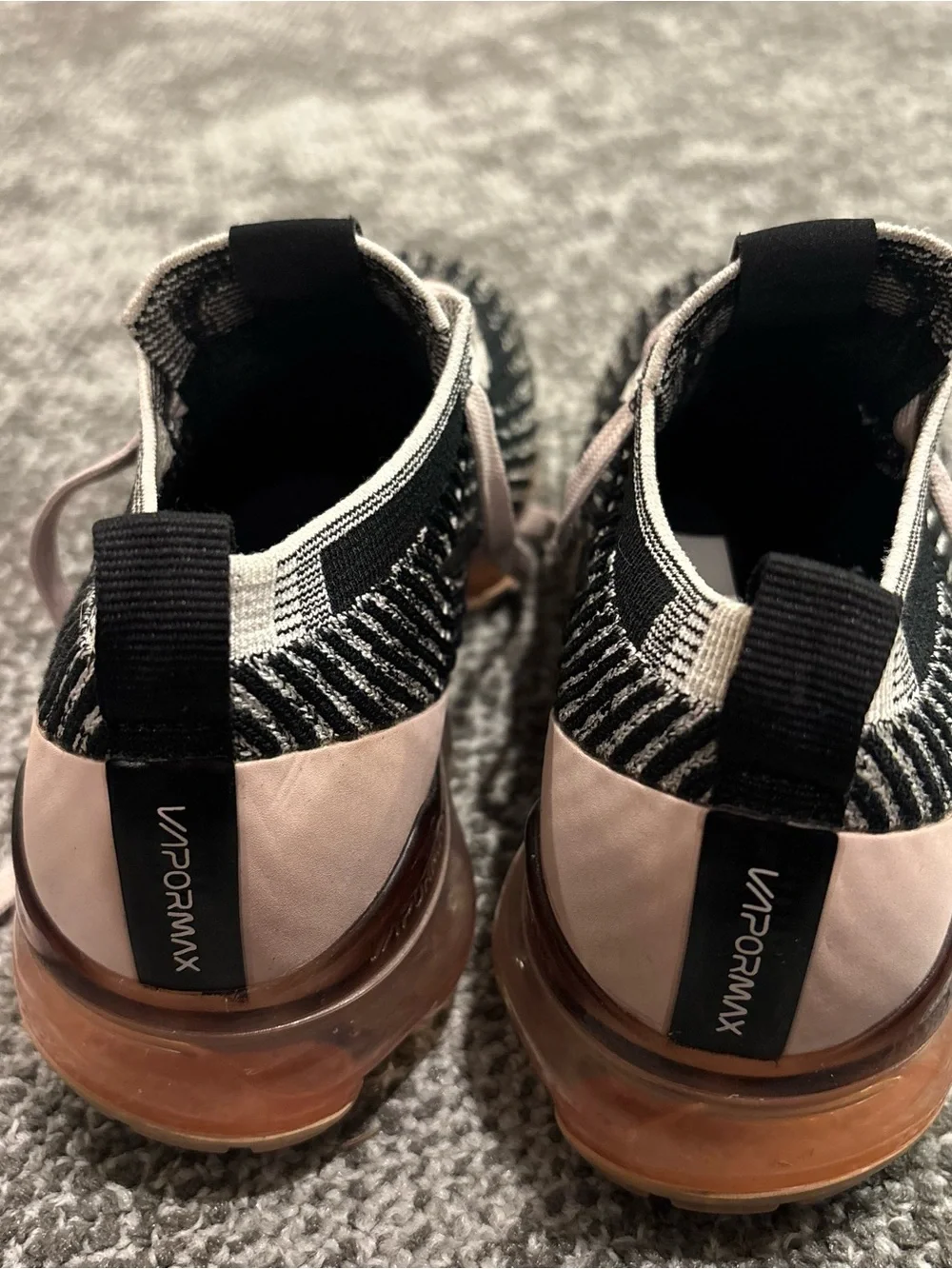 Nike Air VaporMax Flyknit 3 Black Barely Rose Athletic Shoes Womens U.S. 5